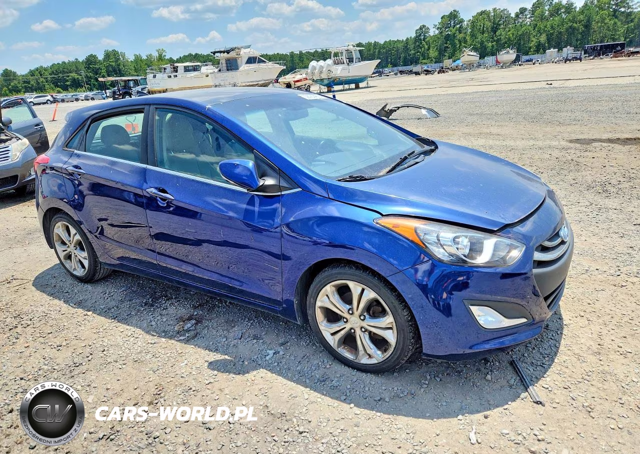 2013 Hyundai Elantra Gt Base VIN:KMHD35LE7DU056153 - 4