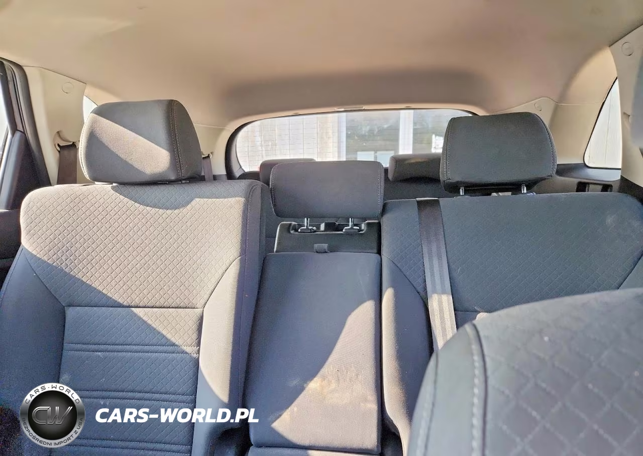 2018 Kia Sorento Lx VIN:5XYPGDA50JG399404 - 10