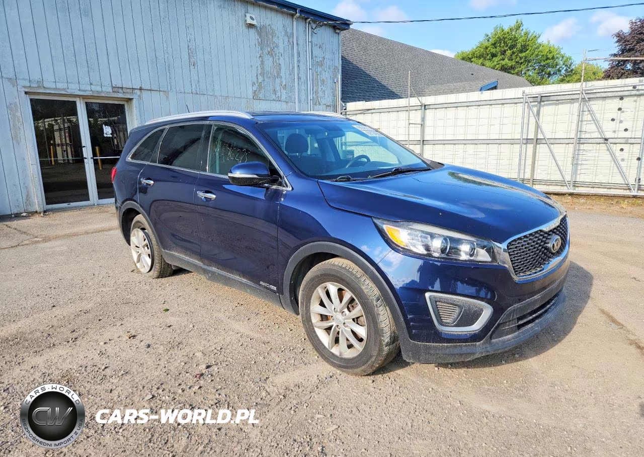 2018 Kia Sorento Lx VIN:5XYPGDA50JG399404 - 4
