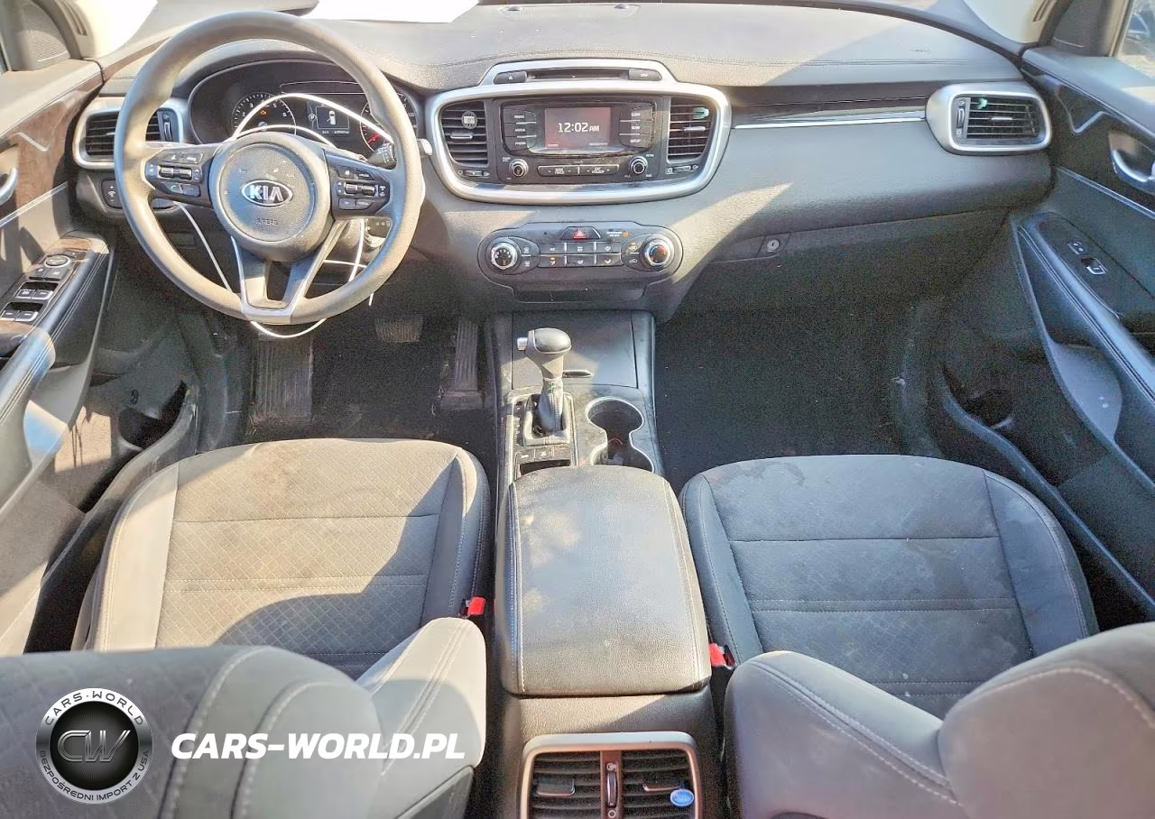 2018 Kia Sorento Lx VIN:5XYPGDA50JG399404 - 8
