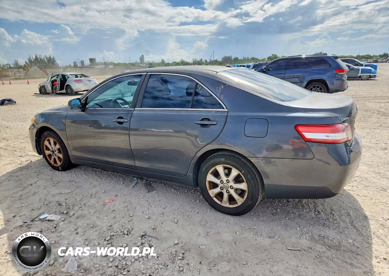2011 Toyota Camry Le VIN:4T1BF3EK0BU133075 - 2