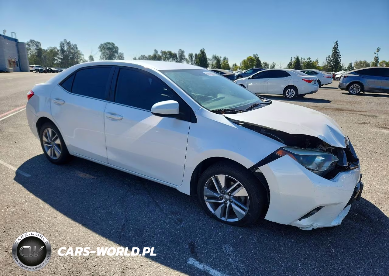 2015 Toyota Corolla Le Eco Plus VIN:5YFBPRHE8FP183543 - 4