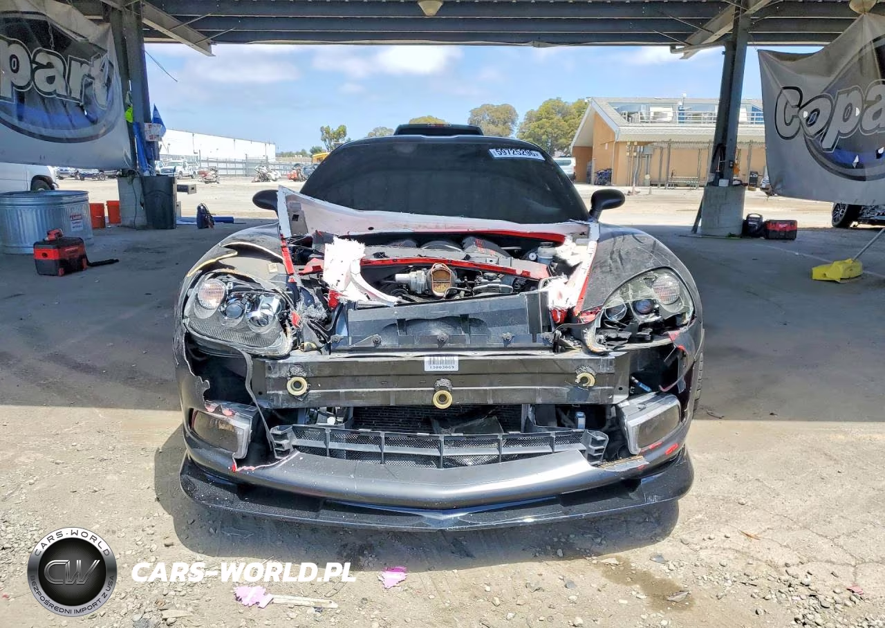2013 Chevrolet Corvette VIN:1G1YA2DW8D5102383 - 5