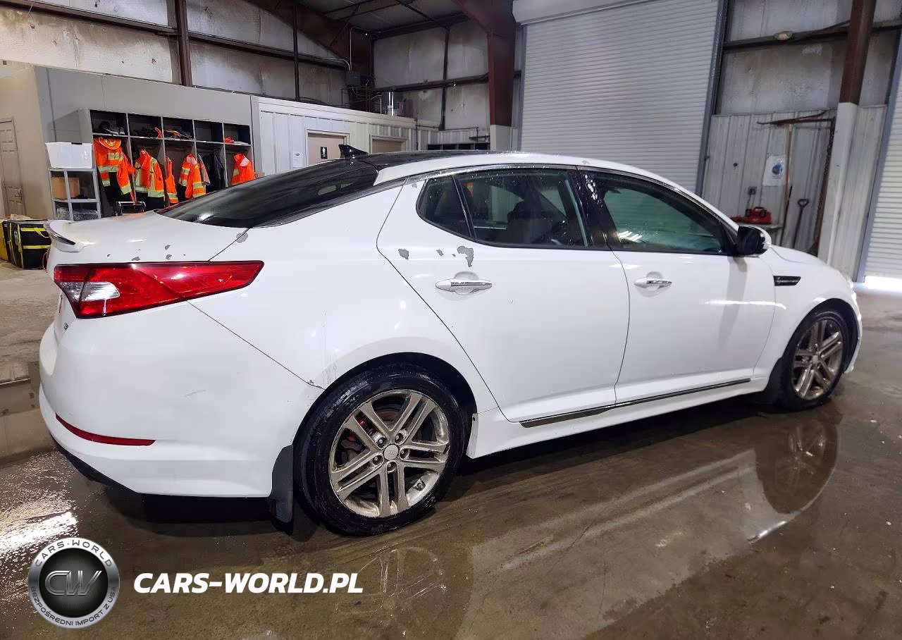 2013 Kia Optima Sx VIN:5XXGR4A60DG098711 - 3