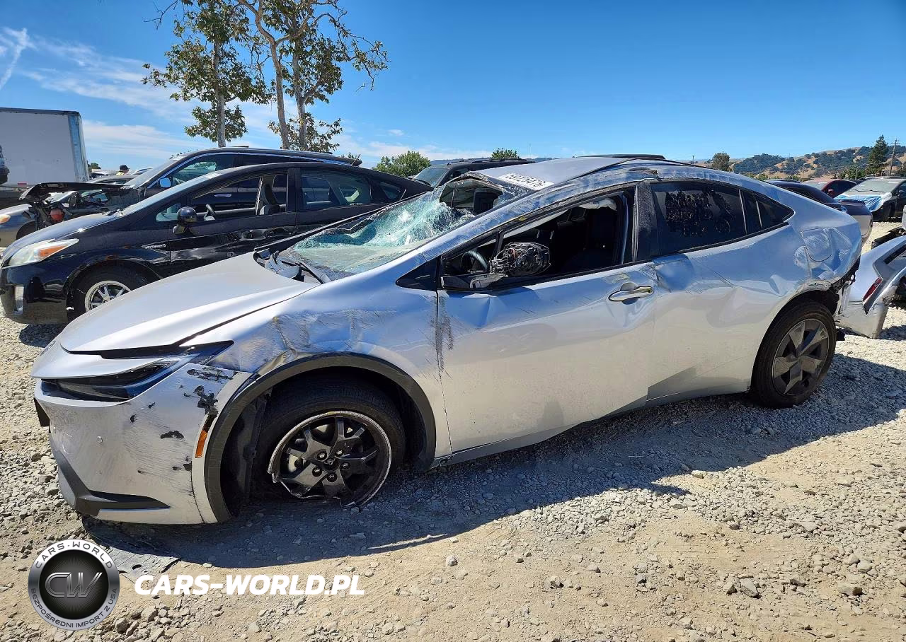 2025 Toyota Prius Le