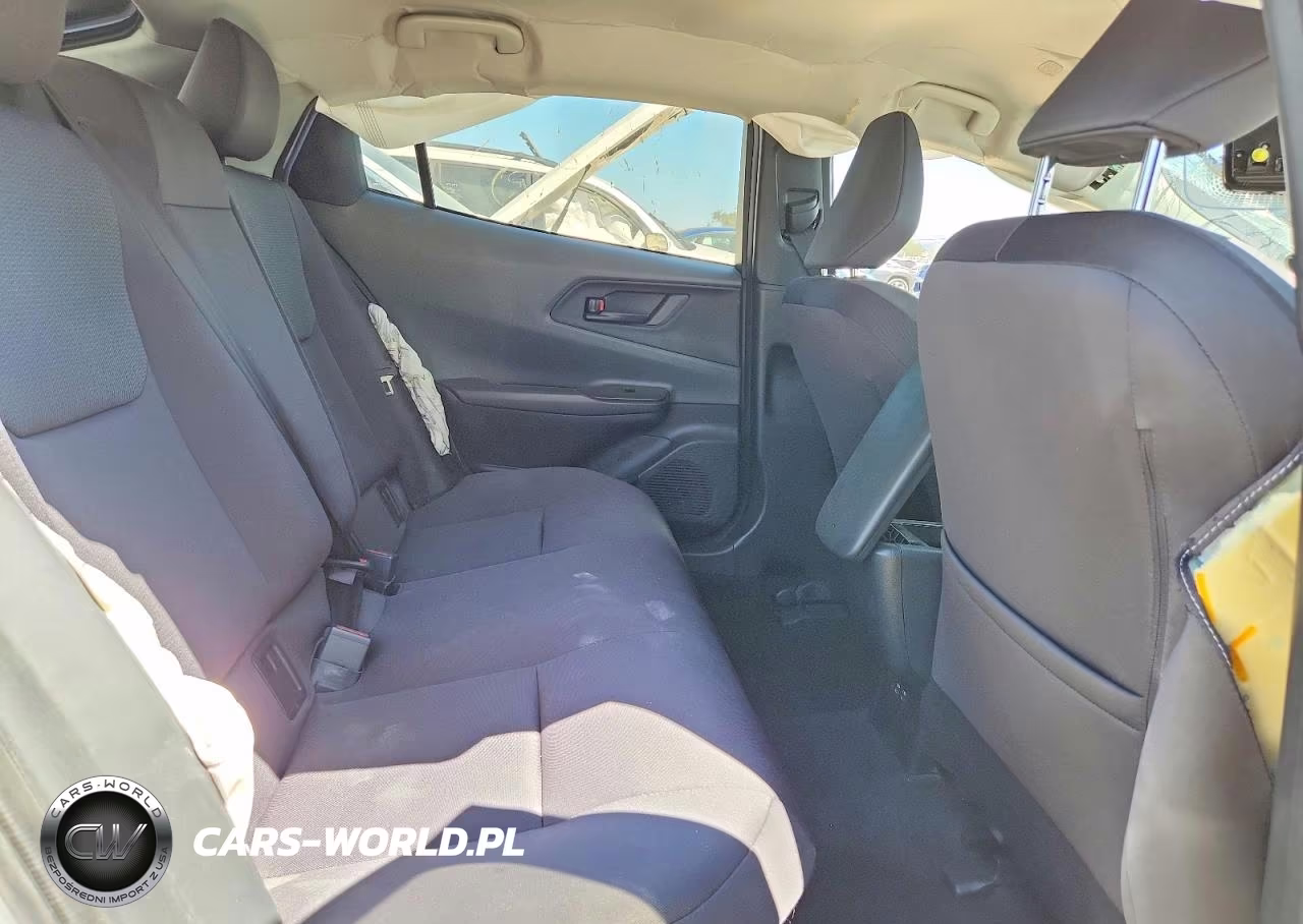 2025 Toyota Prius Le VIN:JTDACAAU5S3058397 - 10