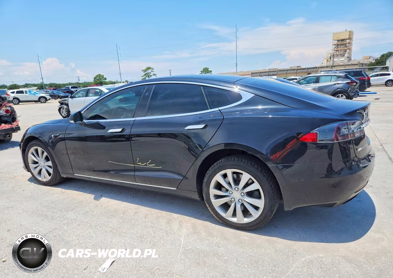 2017 Tesla Model S VIN:5YJSA1E26HF206457 - 2