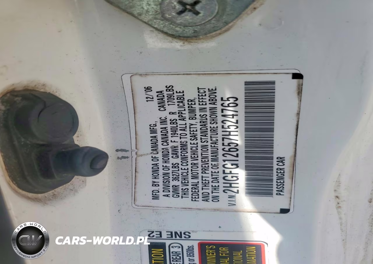 2007 Honda Civic Lx VIN:2HGFG12657H524765 - 12