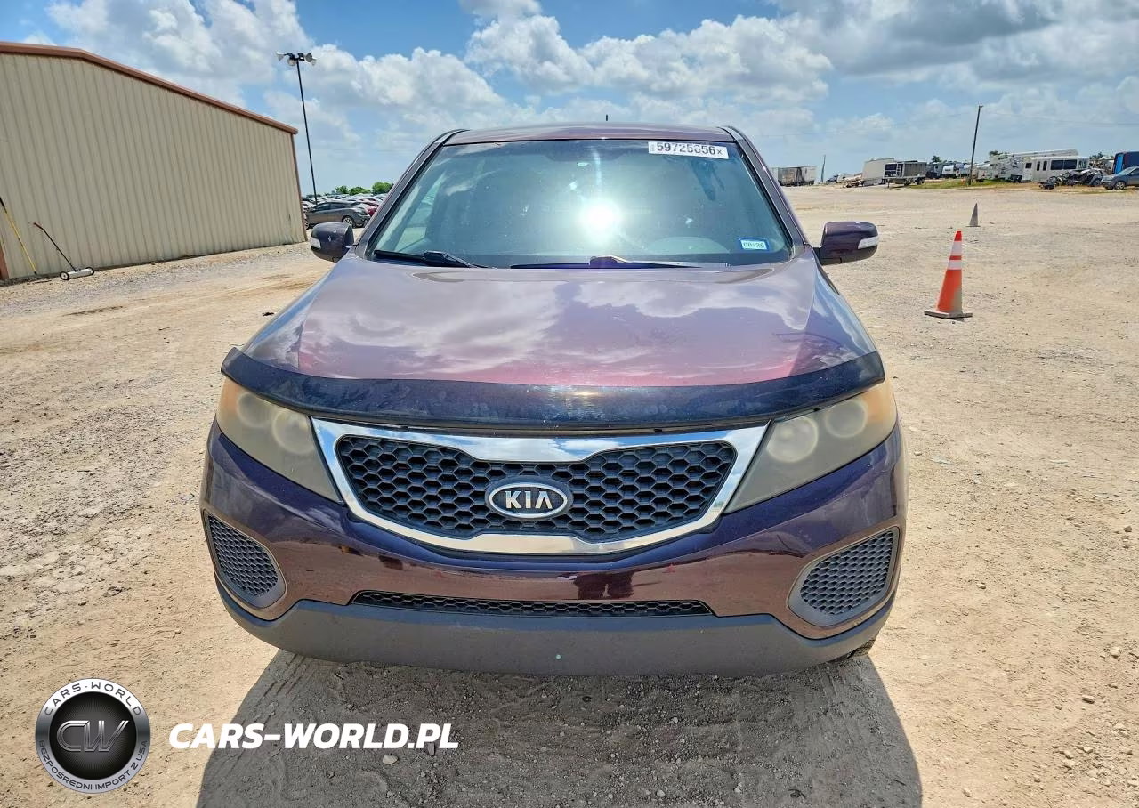 2012 Kia Sorento Lx VIN:5XYKT3A16CG202753 - 5