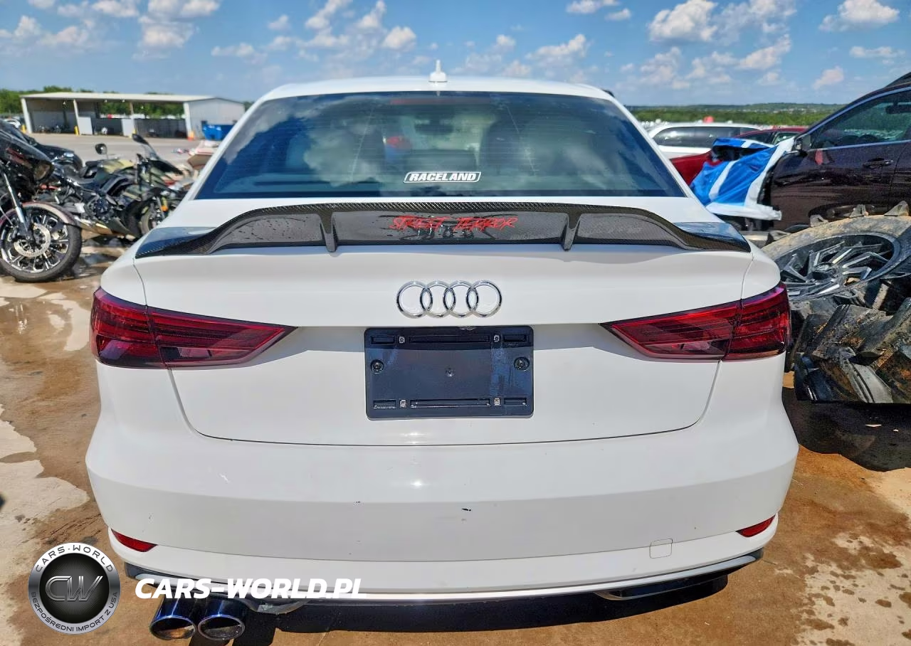2018 Audi A3 Premium VIN:WAUAUGFF0J1031237 - 6