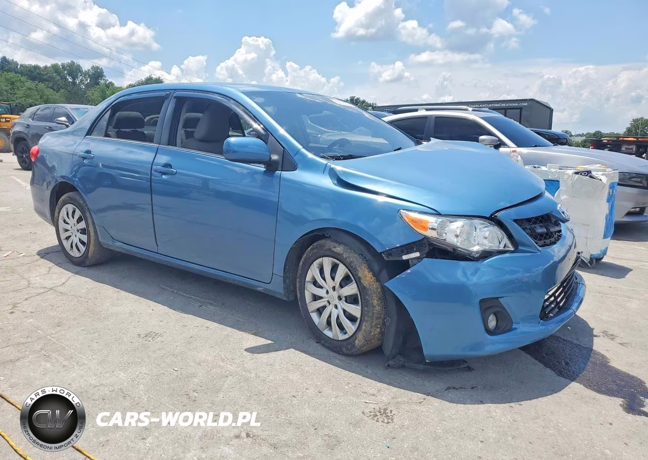 2013 Toyota Corolla Le VIN:5YFBU4EE9DP149625 - 4
