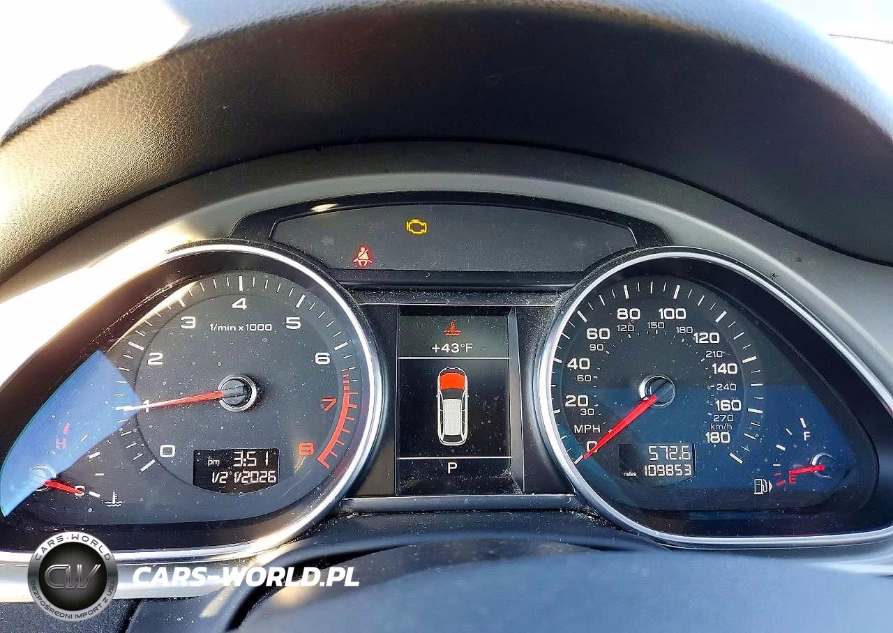 2015 Audi Q7 Premium Plus VIN:WA1LGAFE6FD010173 - 9