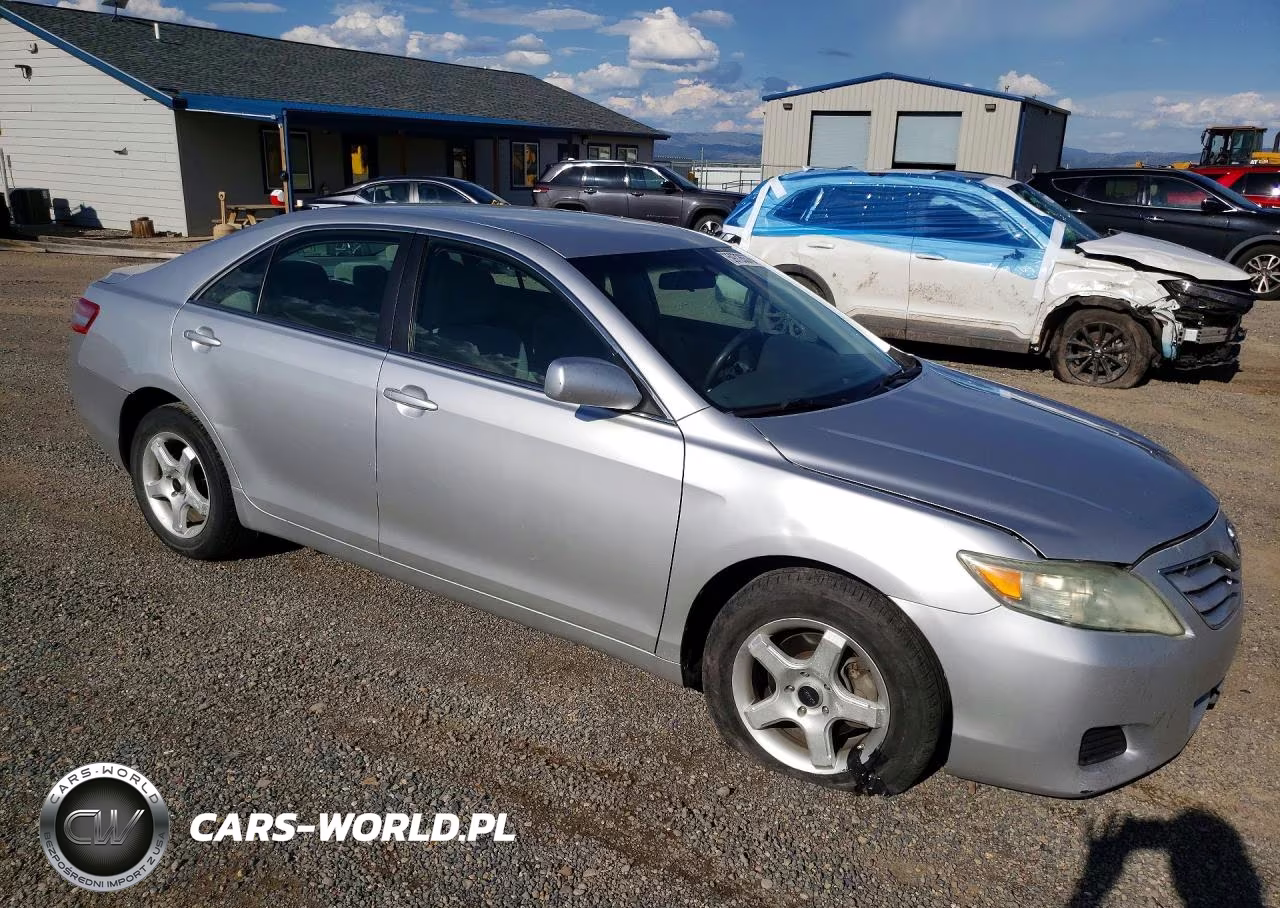 2011 Toyota Camry Le VIN:4T1BF3EK4BU176009 - 4