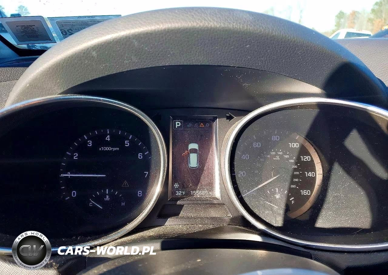 2017 Hyundai Santa Fe Se VIN:KM8SN4HF4HU197684 - 9