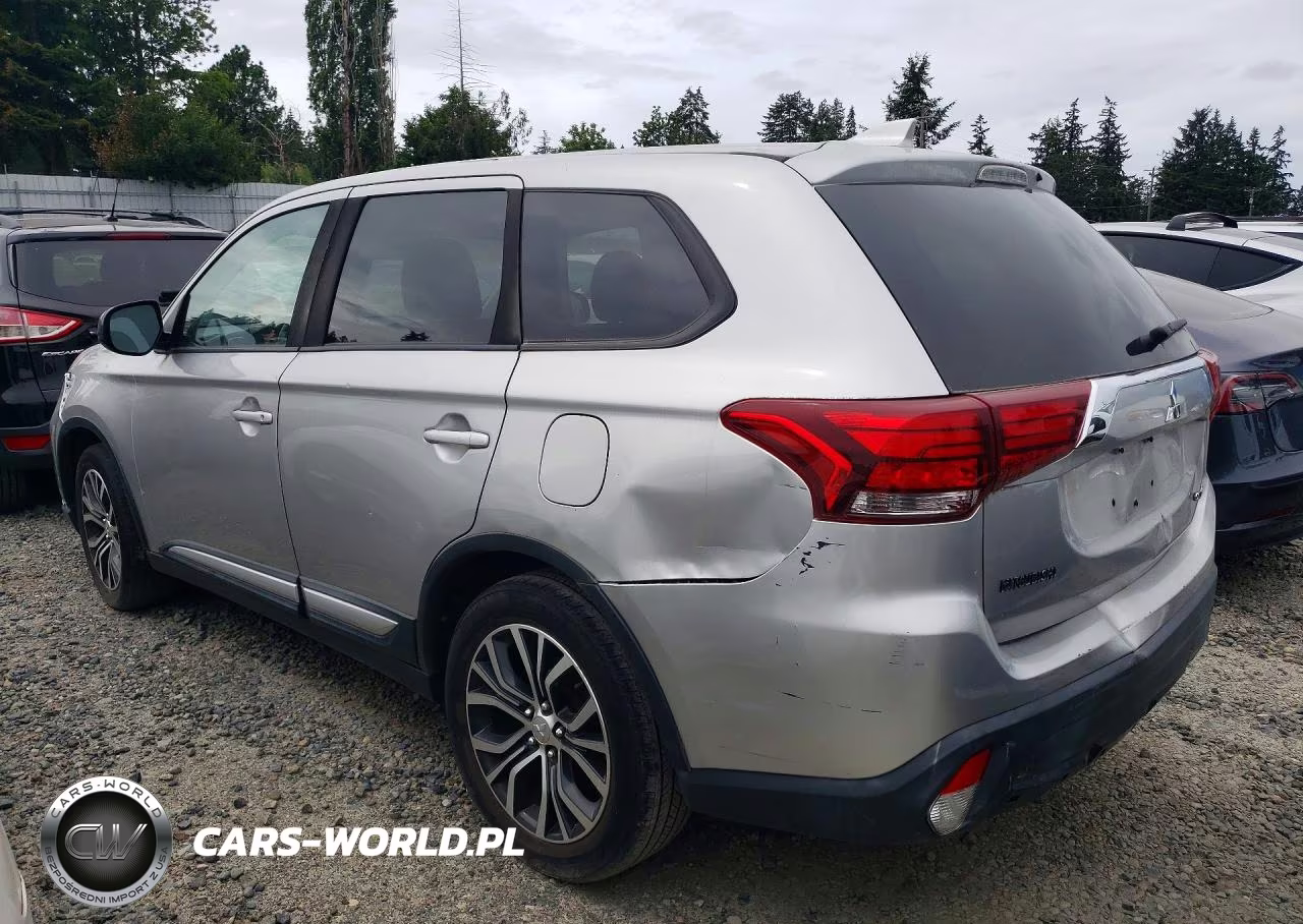 2018 Mitsubishi Outlander Es VIN:JA4AD2A35JJ004211 - 2