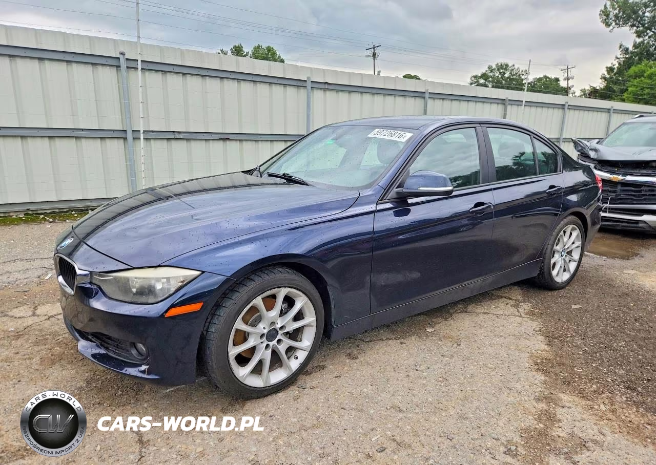 2013 BMW 320 I – zdjęcie 1 z 12