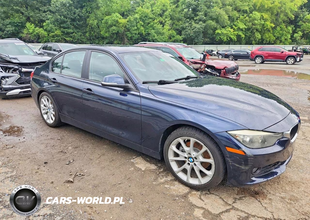 2013 BMW 320 I VIN:WBA3B1C5XDF461677 - 4