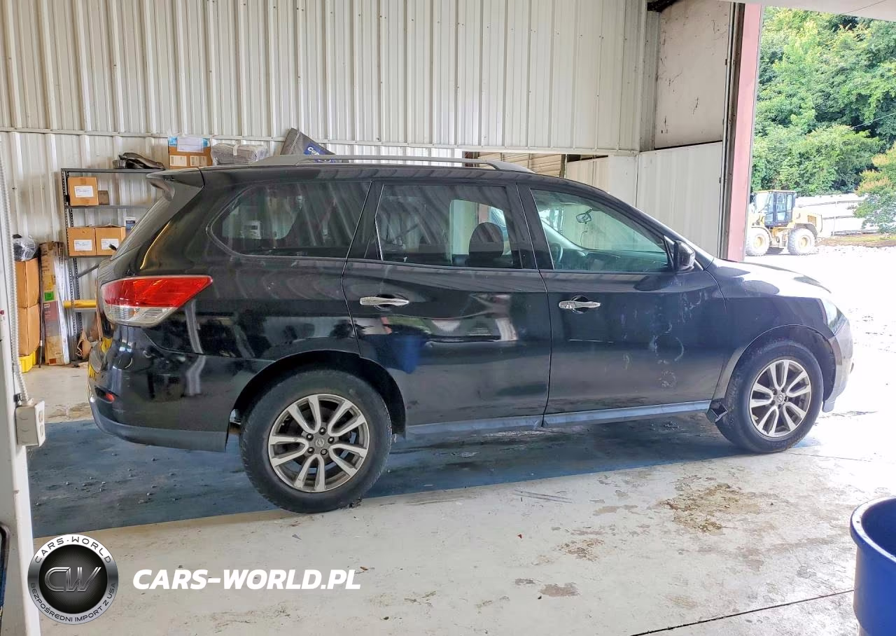 2013 Nissan Pathfinder S VIN:5N1AR2MN2DC608825 - 3