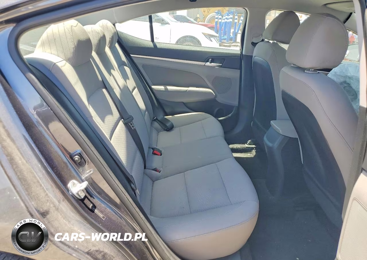 2020 Hyundai Elantra Sel VIN:5NPD84LF2LH576424 - 10