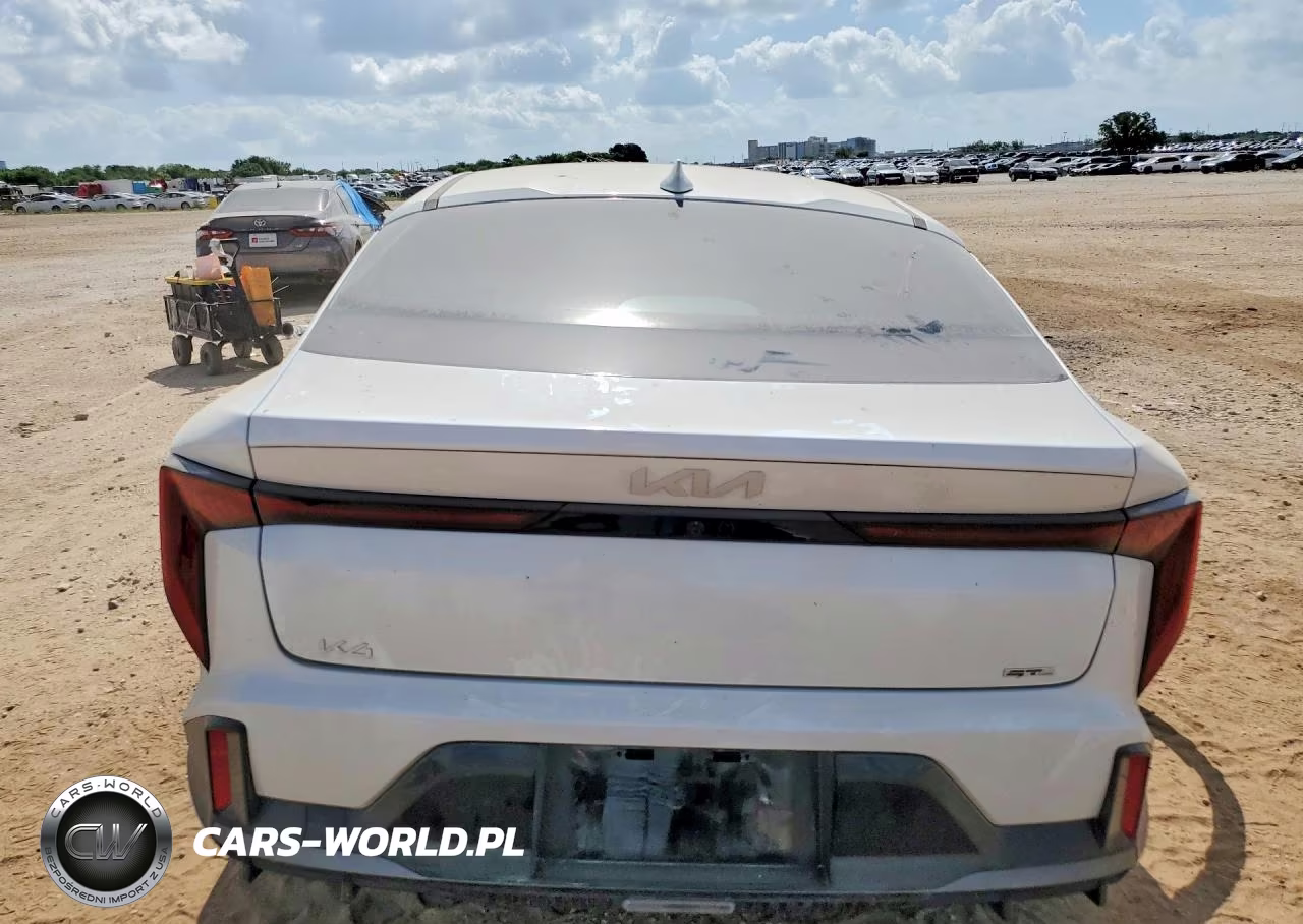 2025 Kia K4 Gt Line VIN:3KPFW4DE5SE245621 - 6