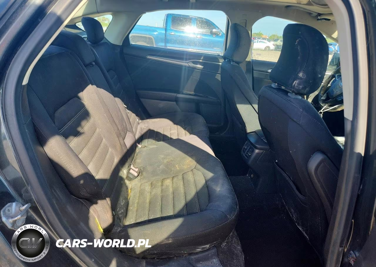 2015 Ford Fusion Se VIN:3FA6P0H78FR227376 - 10