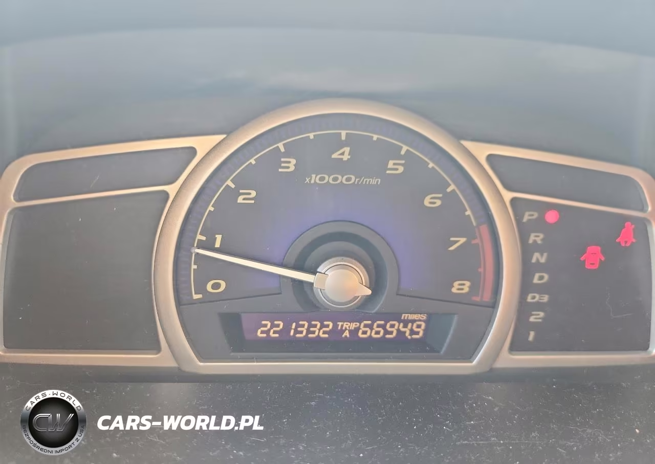 2007 Honda Civic Lx VIN:2HGFA165X7H311734 - 9