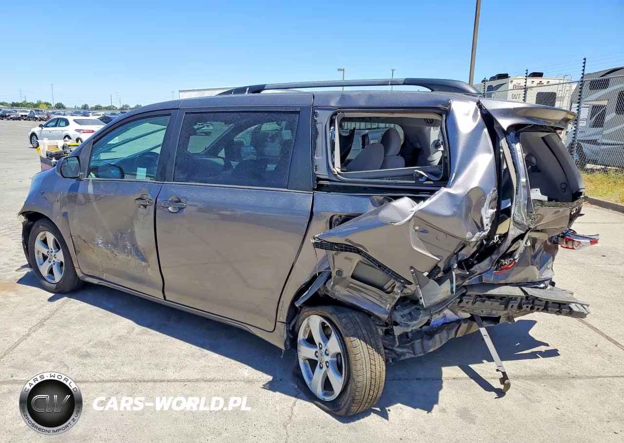 2016 Toyota Sienna Le VIN:5TDKK3DC1GS759160 - 2