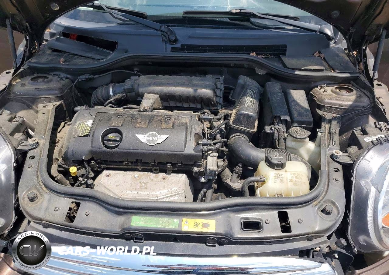 2011 Mini Cooper VIN:WMWSU3C56BT092882 - 11