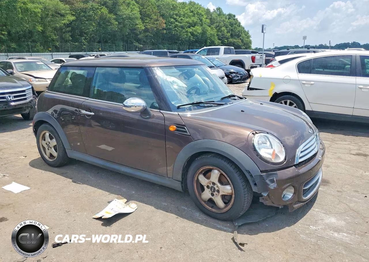 2011 Mini Cooper VIN:WMWSU3C56BT092882 - 4