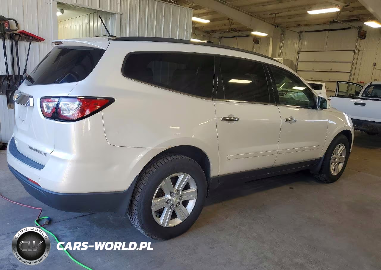 2014 Chevrolet Traverse Lt VIN:1GNKVHKD4EJ259656 - 3
