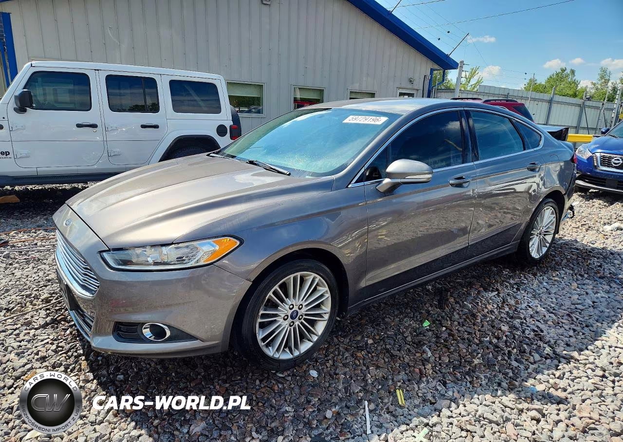 2013 Ford Fusion Se – zdjęcie 1 z 12
