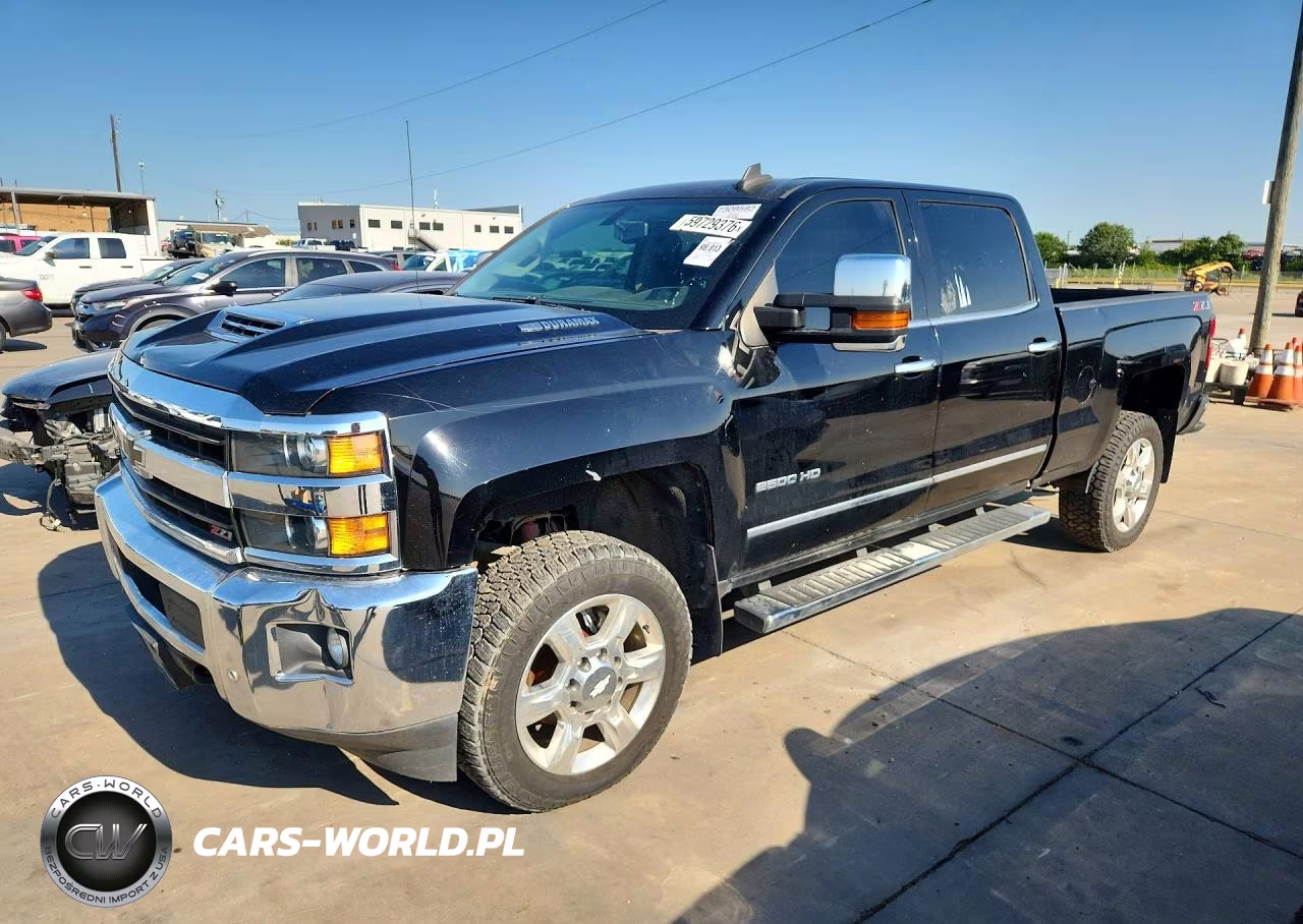 2018 Chevrolet Silverado K2500 Heavy Duty Ltz – zdjęcie 1 z 12