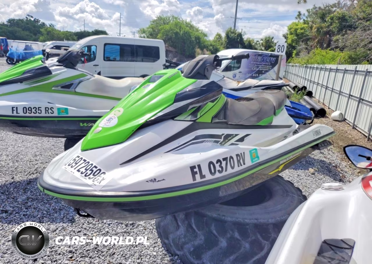 2019 Yam Vx VIN:USYAMA3048A919 - 2