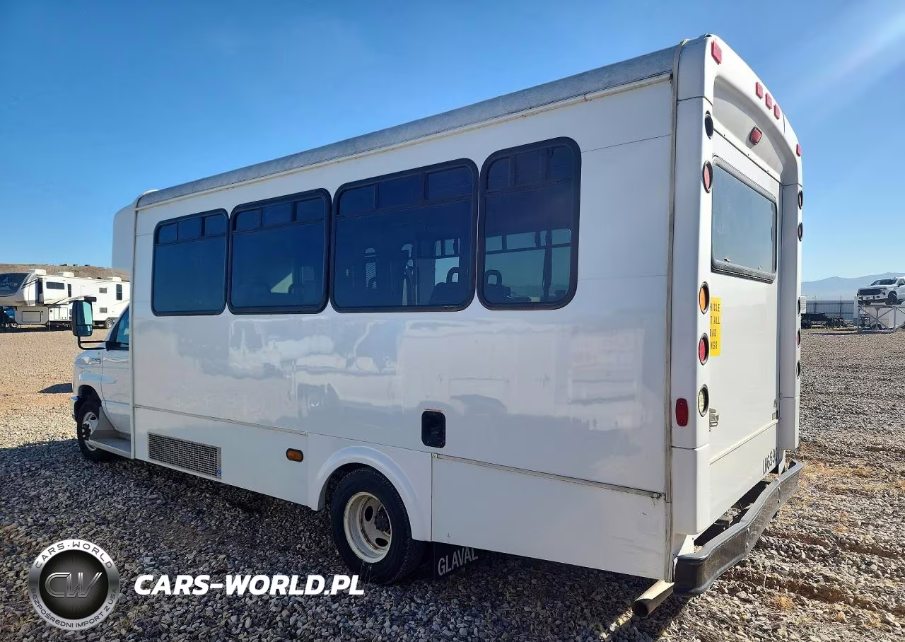 2017 Ford Econoline E450 Super Duty Cutaway Van VIN:1FDFE4FS7HDC06590 - 2