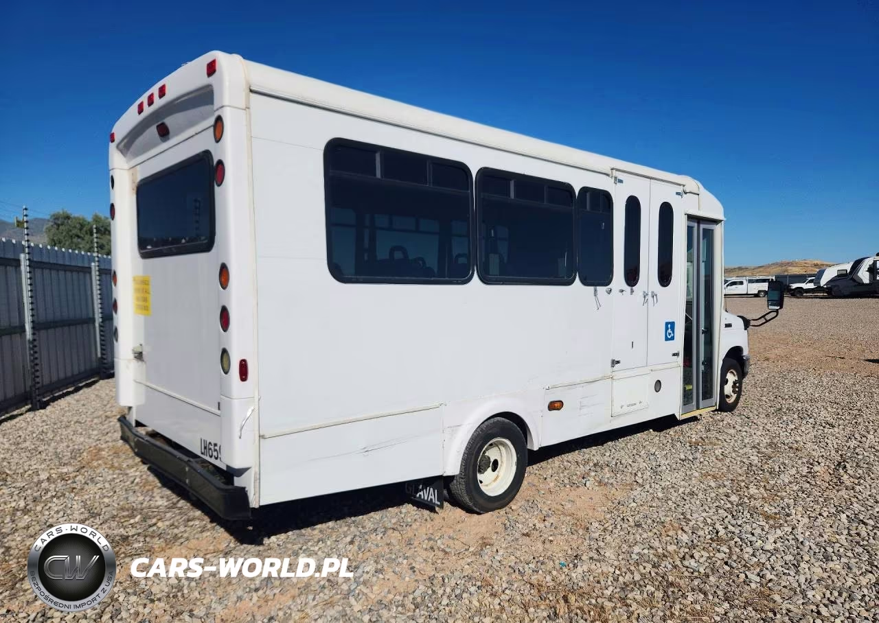 2017 Ford Econoline E450 Super Duty Cutaway Van VIN:1FDFE4FS7HDC06590 - 3