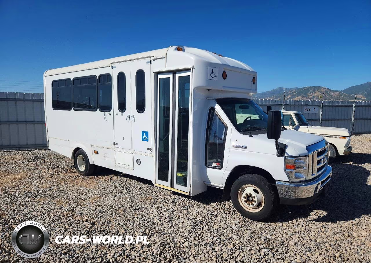 2017 Ford Econoline E450 Super Duty Cutaway Van VIN:1FDFE4FS7HDC06590 - 4