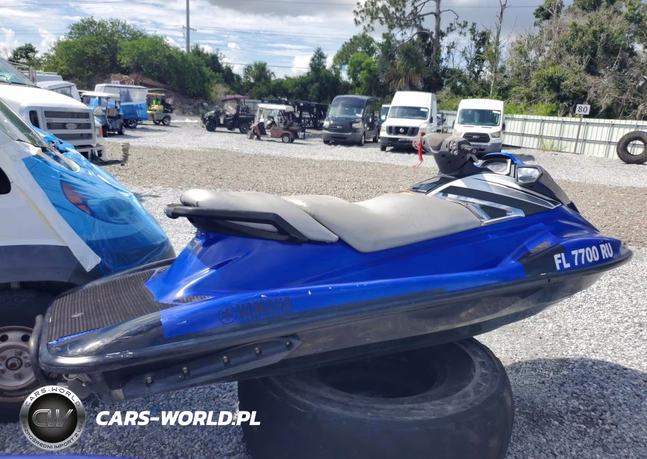 2019 Yama Vx VIN:USYAMA35471819 - 4