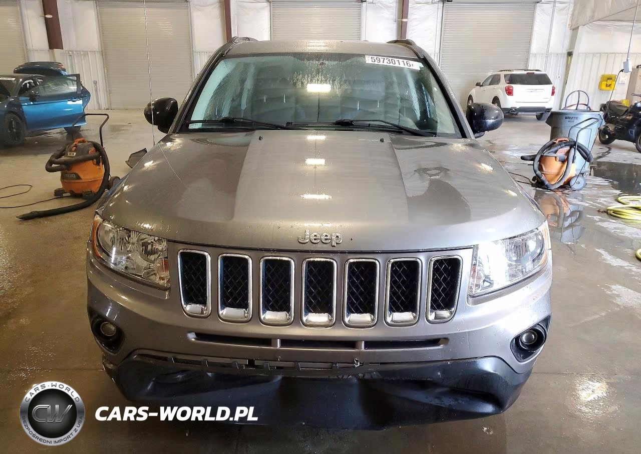 2011 Jeep Compass Sport VIN:1J4NF1FBXBD240164 - 5
