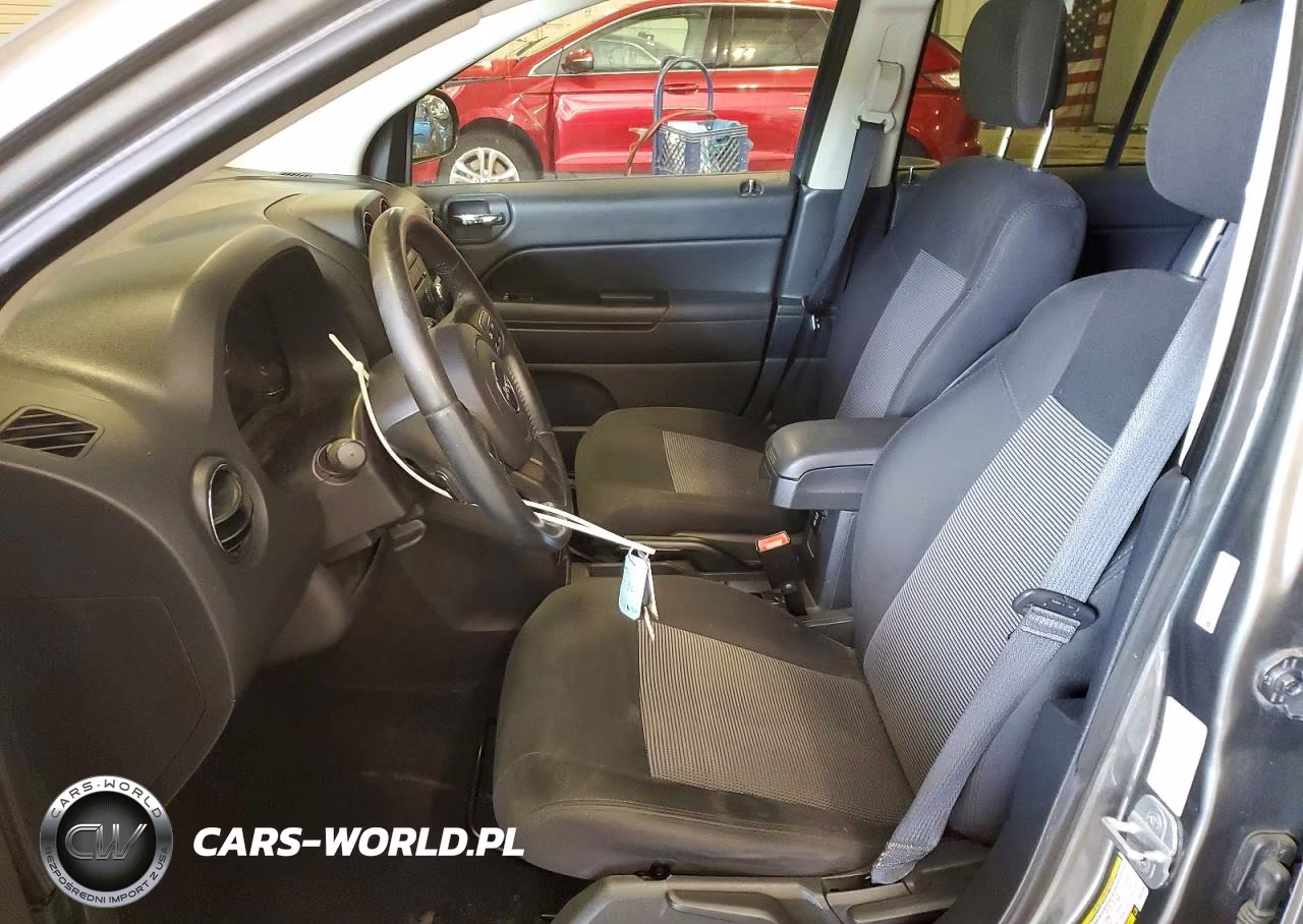 2011 Jeep Compass Sport VIN:1J4NF1FBXBD240164 - 7