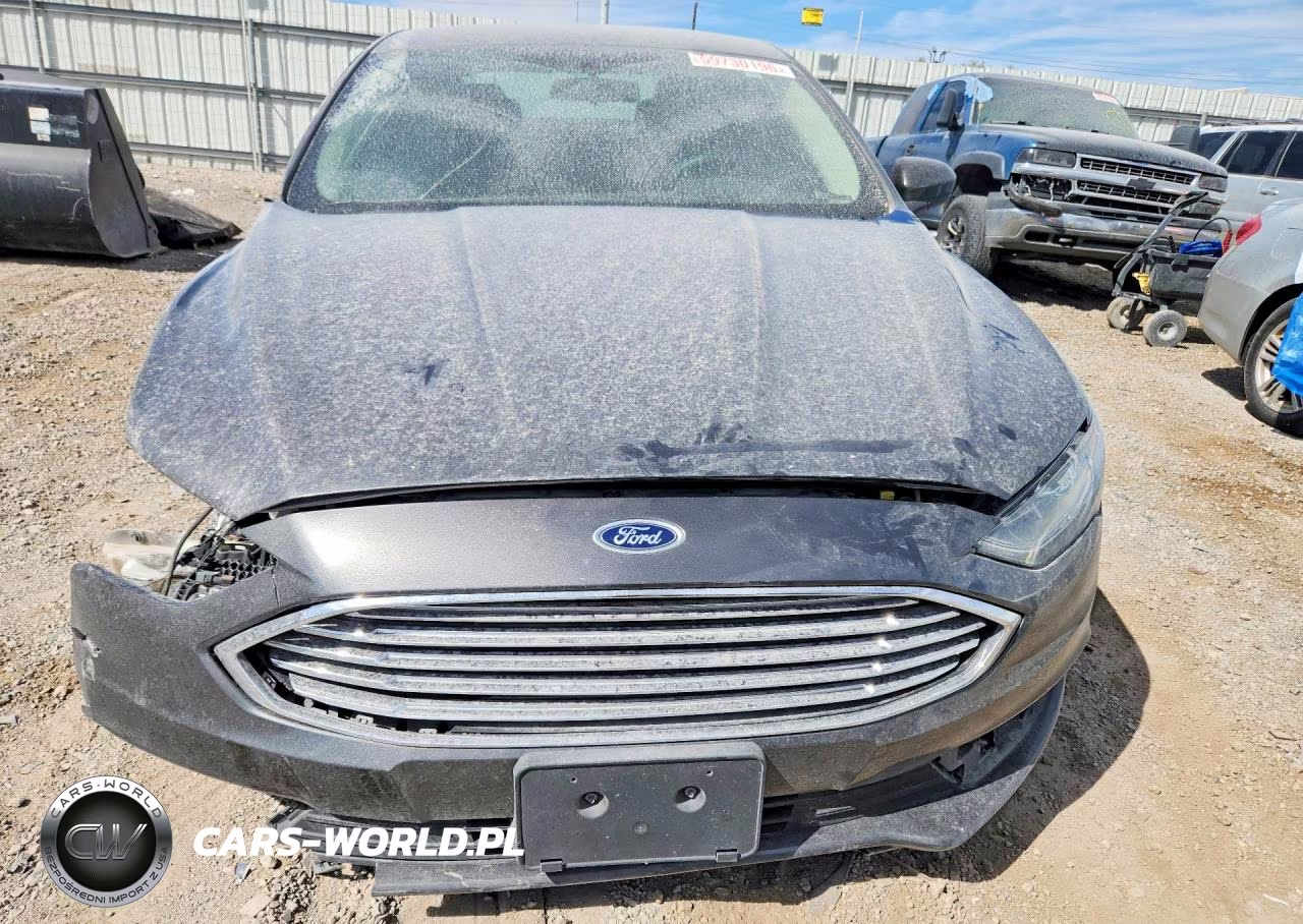 2017 Ford Fusion S VIN:3FA6P0G76HR105779 - 5