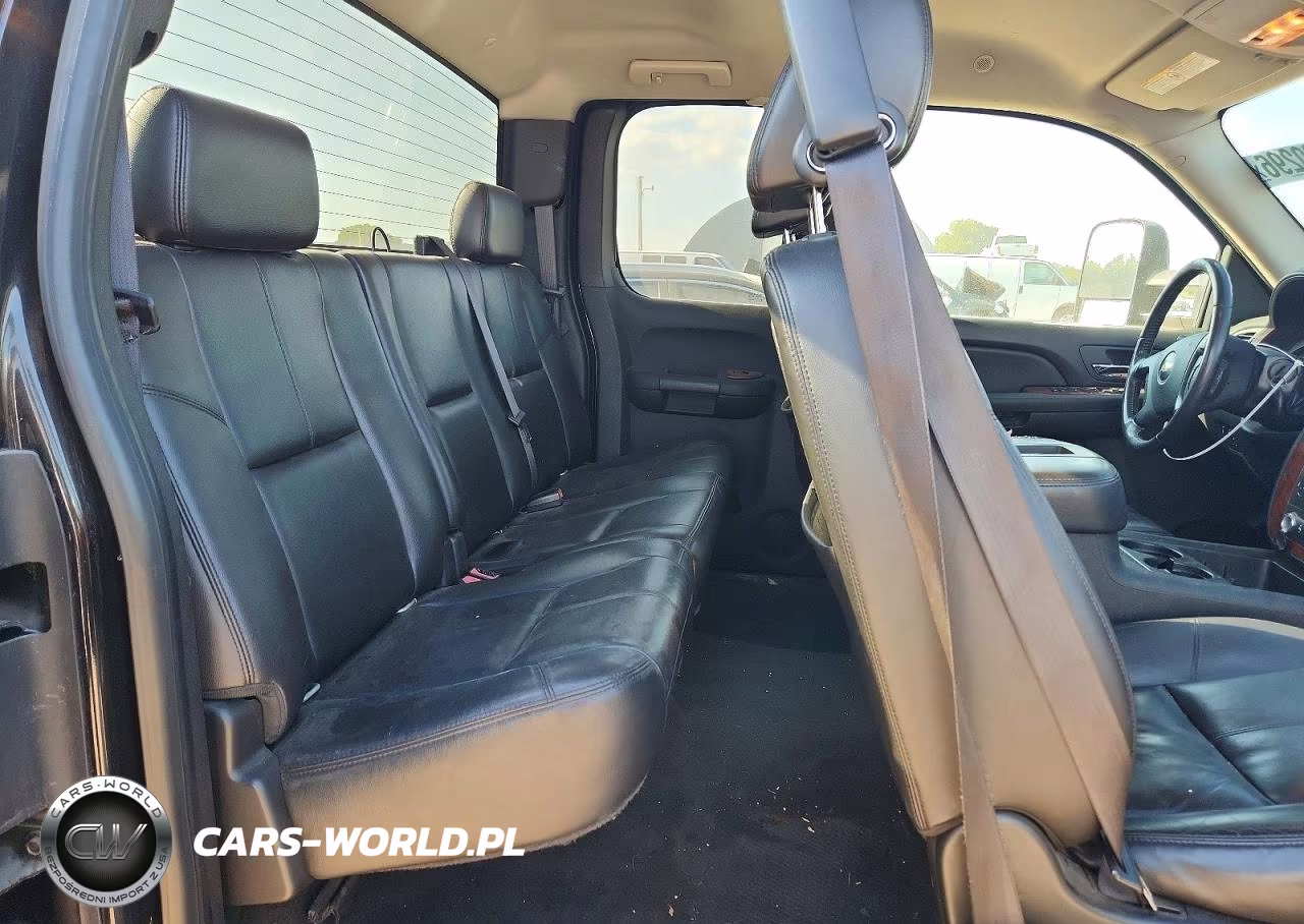 2008 Chevrolet Silverado K2500 Heavy Duty VIN:1GCHK29688E160870 - 10