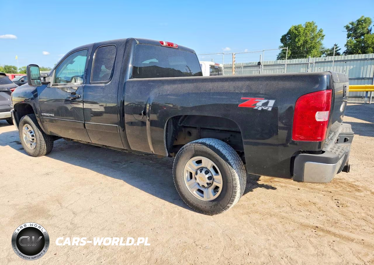 2008 Chevrolet Silverado K2500 Heavy Duty VIN:1GCHK29688E160870 - 2