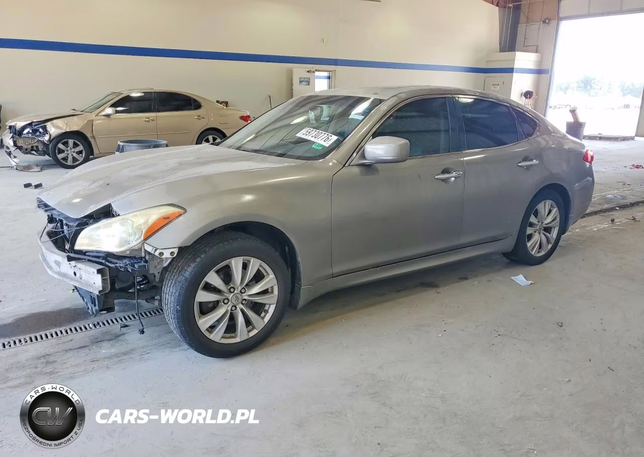 2011 Infiniti M37 X