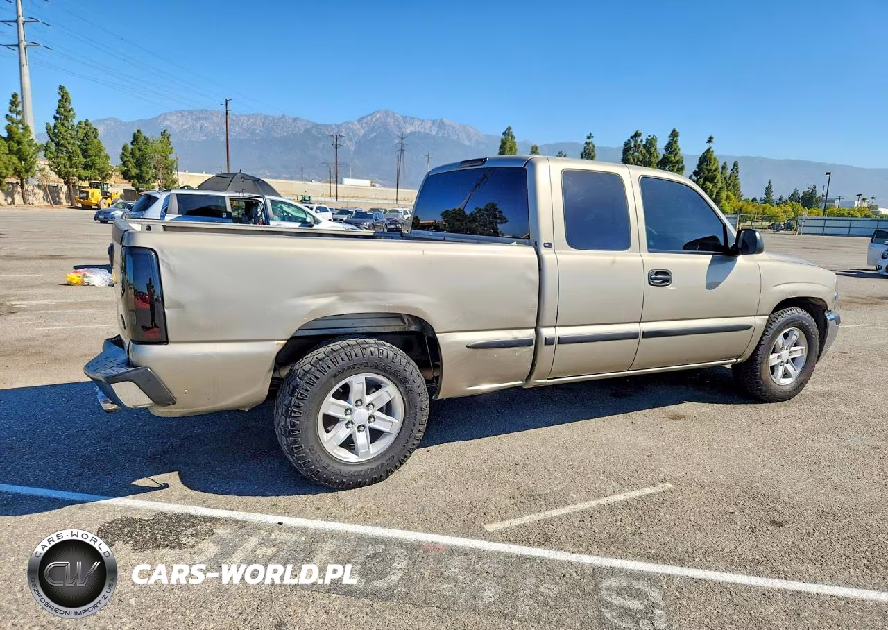2002 GMC New Sierra C1500 VIN:2GTEC19V521411709 - 3