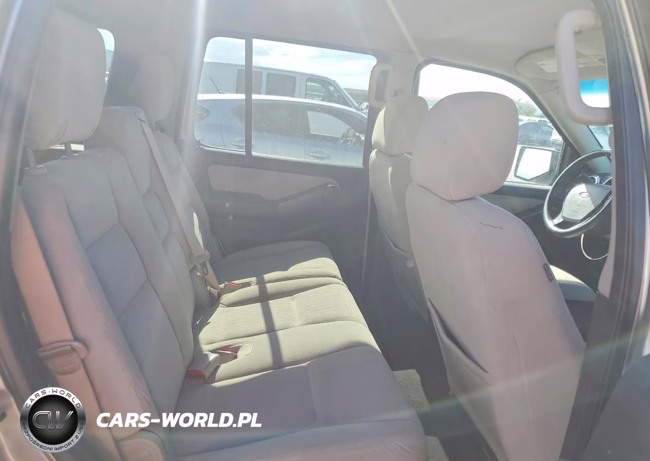 2008 Ford Explorer Xlt VIN:1FMEU73E48UA10623 - 10