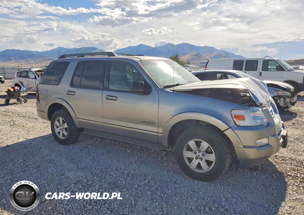 2008 Ford Explorer Xlt VIN:1FMEU73E48UA10623 - 4