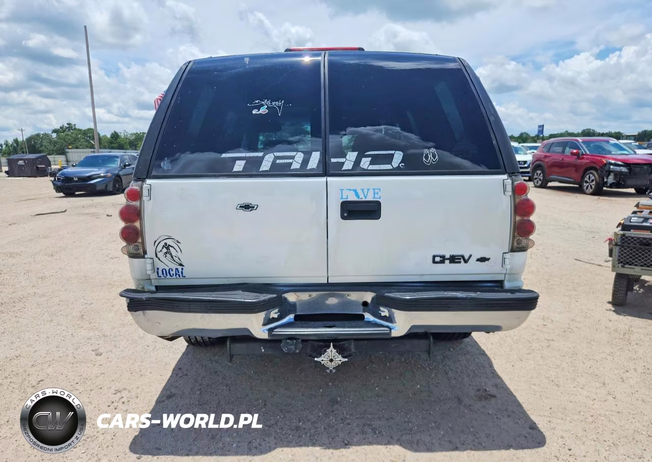 1999 Chevrolet Tahoe C1500 VIN:1GNEC13R9XJ570653 - 6