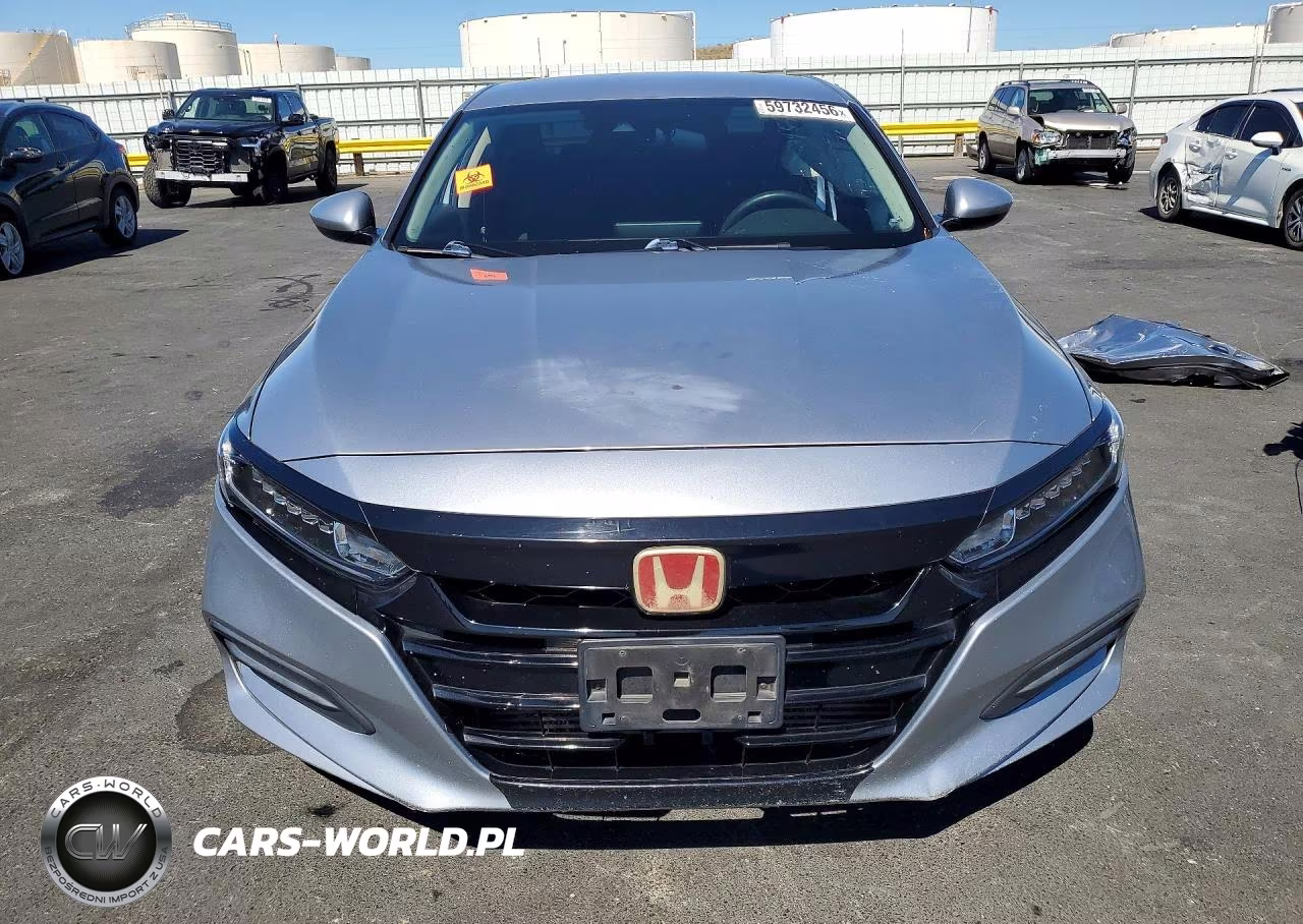 2018 Honda Accord Lx VIN:1HGCV1F16JA138532 - 5