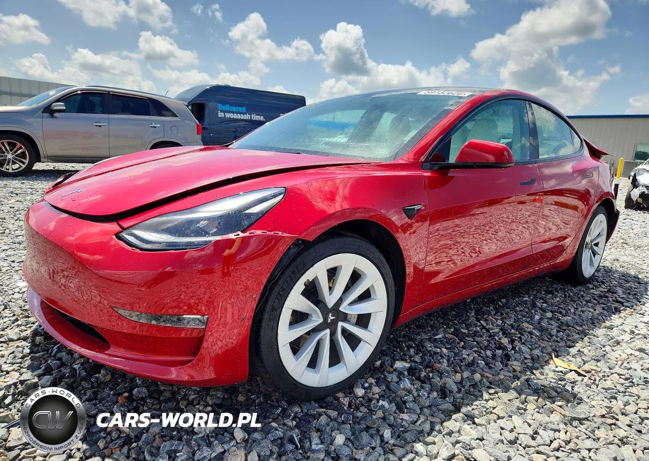2022 Tesla Model 3 – zdjęcie 1 z 13
