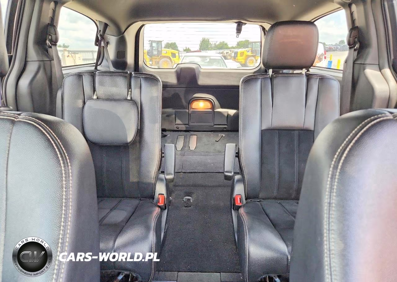 2019 Dodge Grand Caravan Sxt VIN:2C4RDGCG9KR504164 - 10